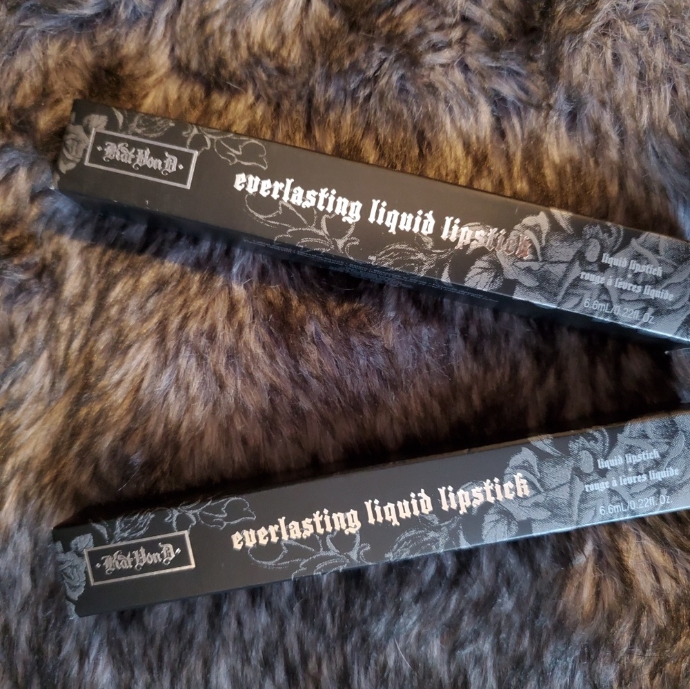 Kat von d lippie